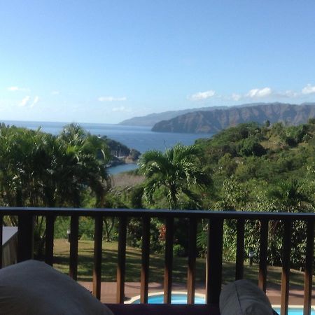 Pension Villa Enata Atuona エクステリア 写真