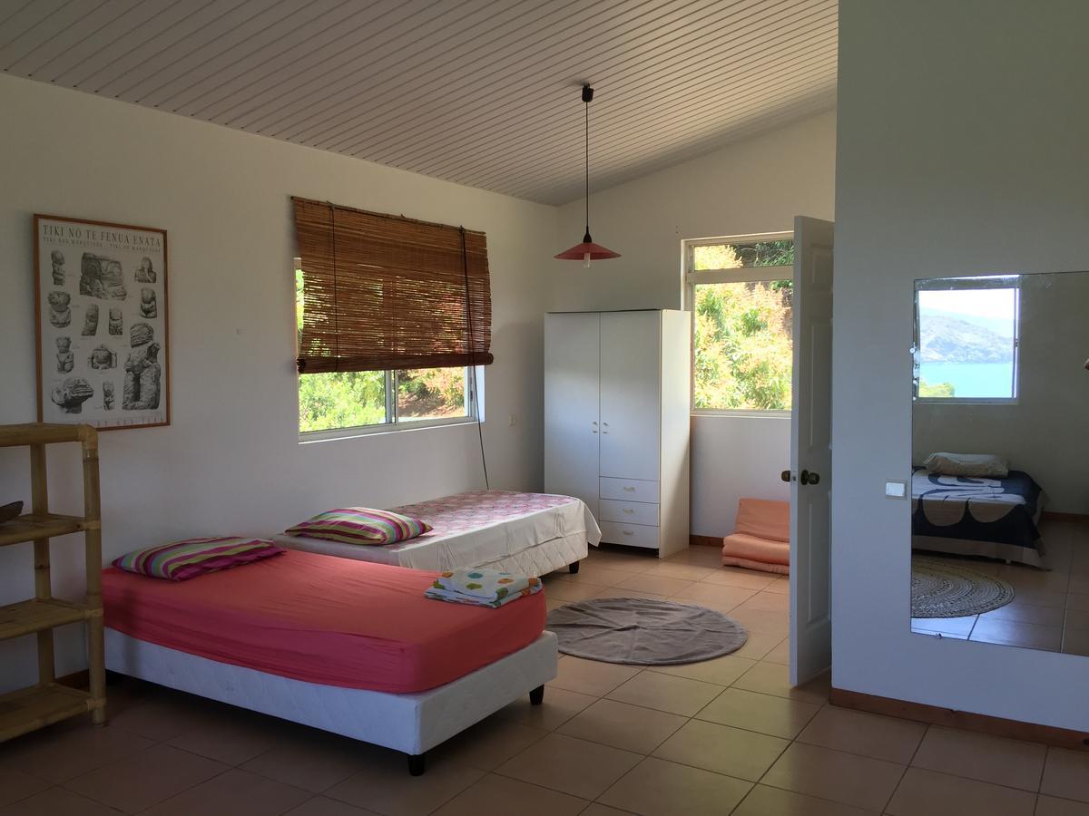 Pension Villa Enata Atuona エクステリア 写真