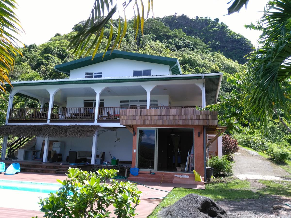 Pension Villa Enata Atuona エクステリア 写真