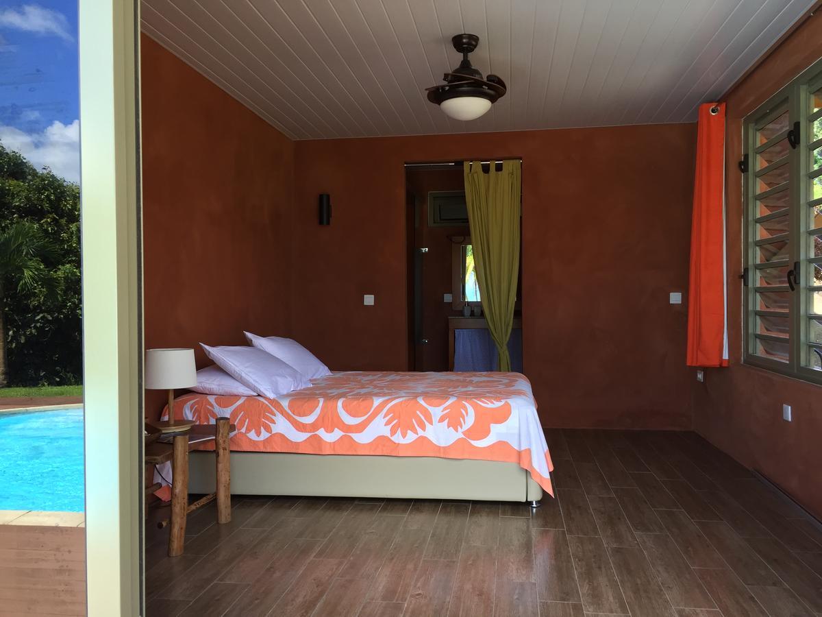 Pension Villa Enata Atuona エクステリア 写真