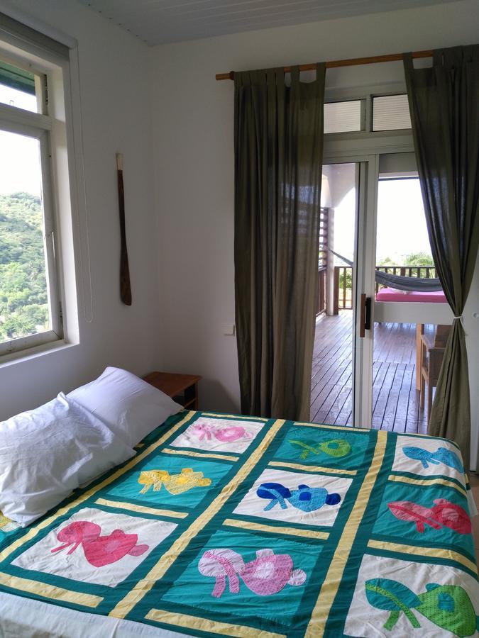 Pension Villa Enata Atuona エクステリア 写真