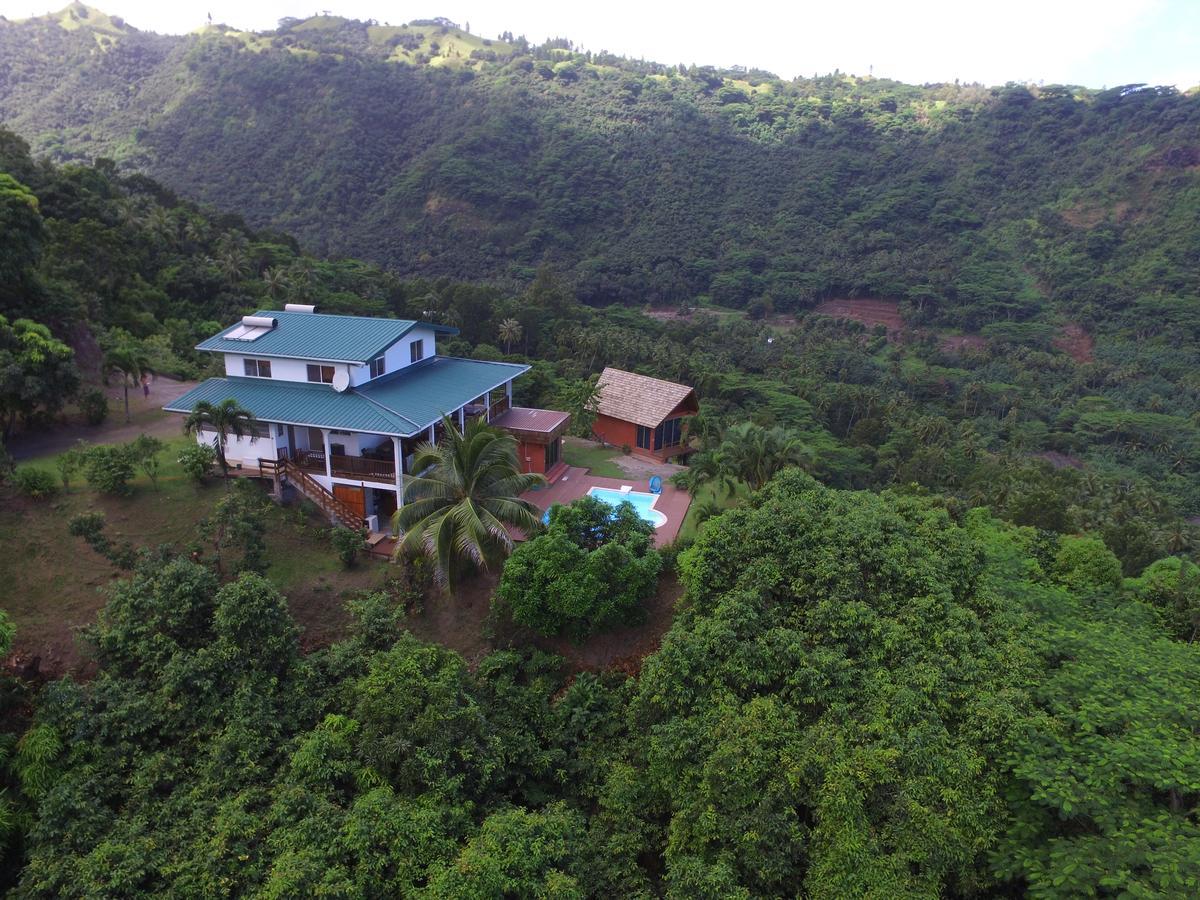 Pension Villa Enata Atuona エクステリア 写真