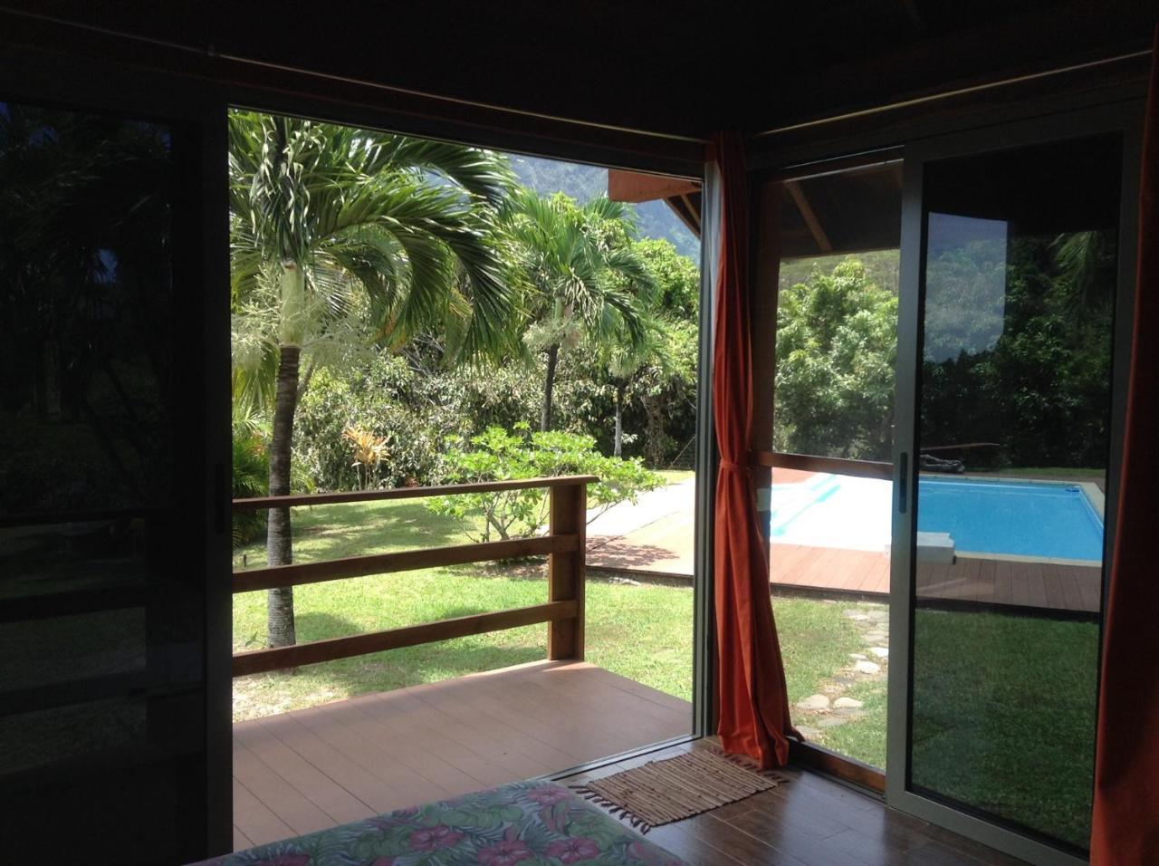 Pension Villa Enata Atuona エクステリア 写真